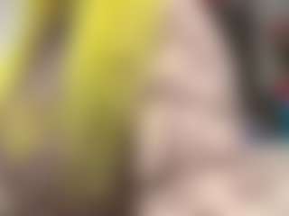 LaylaRed's Live Sex Cam Show