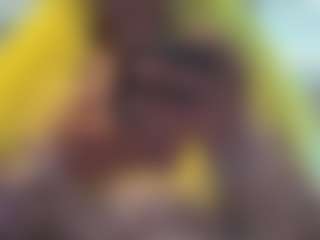 LaylaRed's Live Sex Cam Show