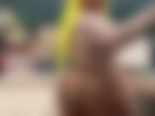 LaylaRed's Live Sex Cam Show