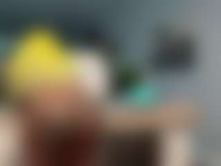 LaylaRed's Live Sex Cam Show