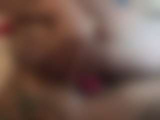 LaylaRed's Live Sex Cam Show