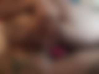 LaylaRed's Live Sex Cam Show