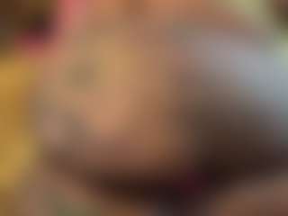 LaylaRed's Live Sex Cam Show