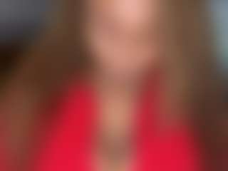 LaylaRed's Live Sex Cam Show