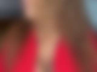 LaylaRed's Live Sex Cam Show