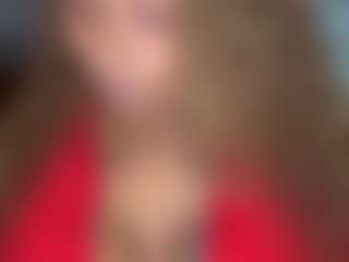 LaylaRed's Live Sex Cam Show