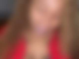 LaylaRed's Live Sex Cam Show