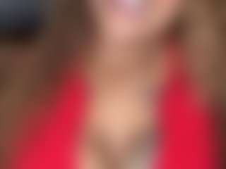 LaylaRed's Live Sex Cam Show