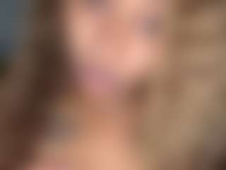 LaylaRed's Live Sex Cam Show