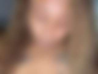 LaylaRed's Live Sex Cam Show
