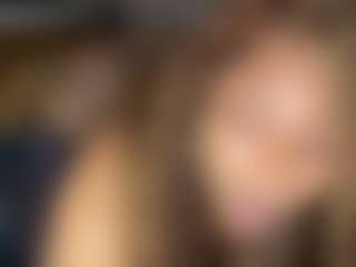 LaylaRed's Live Sex Cam Show