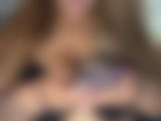 LaylaRed's Live Sex Cam Show
