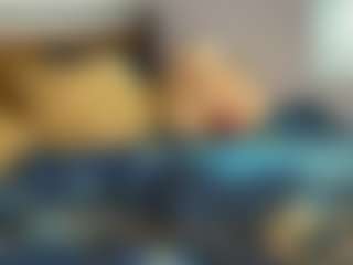 LaylaRed's Live Sex Cam Show