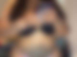LaylaRed's Live Sex Cam Show