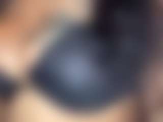 LaylaRed's Live Sex Cam Show