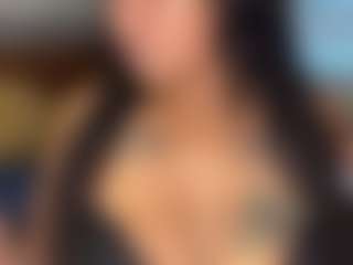 LaylaRed's Live Sex Cam Show