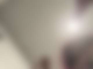 LaylaRed's Live Sex Cam Show
