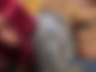 LaylaRed's Live Sex Cam Show