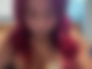 LaylaRed's Live Sex Cam Show