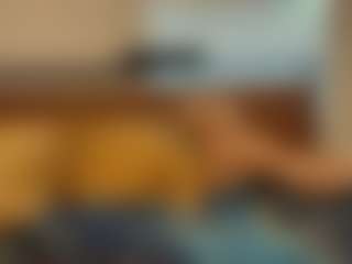 LaylaRed's Live Sex Cam Show