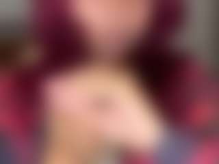 LaylaRed's Live Sex Cam Show