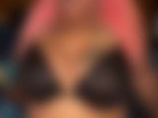 LaylaRed's Live Sex Cam Show