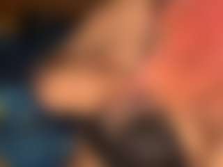 LaylaRed's Live Sex Cam Show