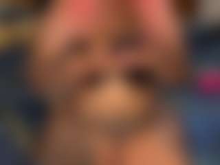 LaylaRed's Live Sex Cam Show