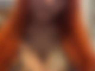 LaylaRed's Live Sex Cam Show