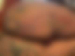 LaylaRed's Live Sex Cam Show