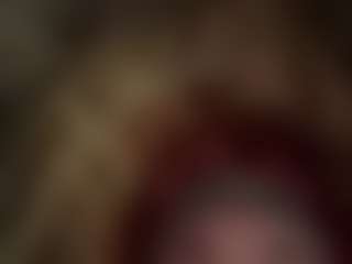 LaylaRed's Live Sex Cam Show