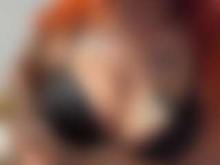 LaylaRed's Live Sex Cam Show