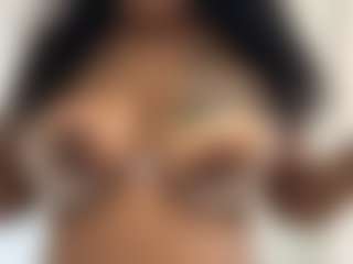 LaylaRed's Live Sex Cam Show