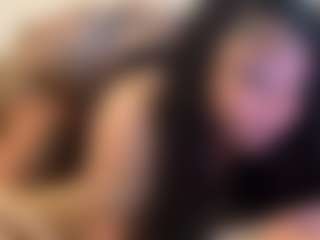 LaylaRed's Live Sex Cam Show