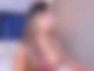 Live cam show with TaniaFernandez - Anal on live18s.com