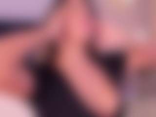 Live cam show with TaniaFernandez - Lovense on Cam Slut