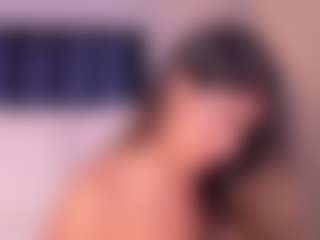 Live cam show with TaniaFernandez - Strip BBW on Uber Horny