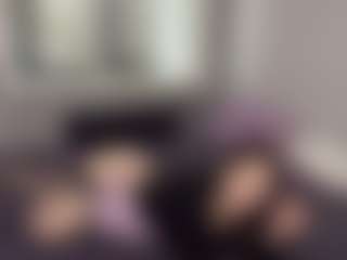 AnikaVelour's Live Sex Cam Show