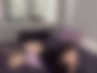 AnikaVelour's Live Sex Cam Show