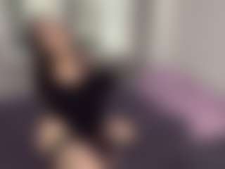 AnikaVelour's Live Sex Cam Show
