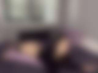 AnikaVelour's Live Sex Cam Show