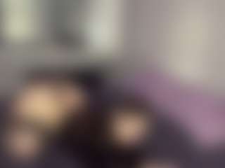 AnikaVelour's Live Sex Cam Show
