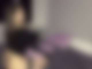 AnikaVelour's Live Sex Cam Show