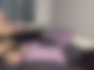 AnikaVelour's Live Sex Cam Show
