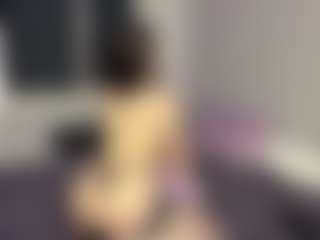 AnikaVelour's Live Sex Cam Show