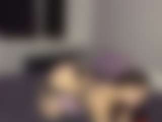 AnikaVelour's Live Sex Cam Show