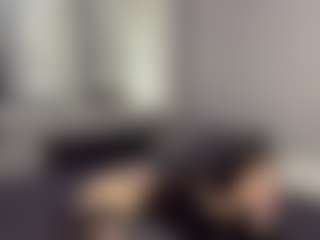 Live cam show with AnikaVelour - Normal on Cam Slut