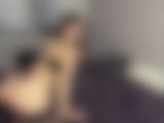 AnikaVelour's Live Sex Cam Show