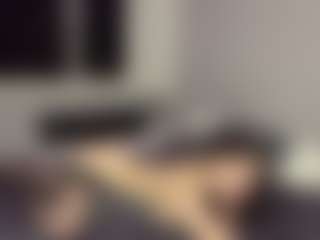 AnikaVelour's Live Sex Cam Show