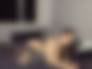 AnikaVelour's Live Sex Cam Show